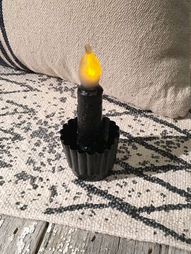 RIBBED TIN CANDLE HOLDER
